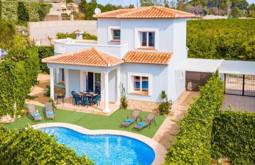 Villa Jazmin Blanca by Villa Plus - Photo 2