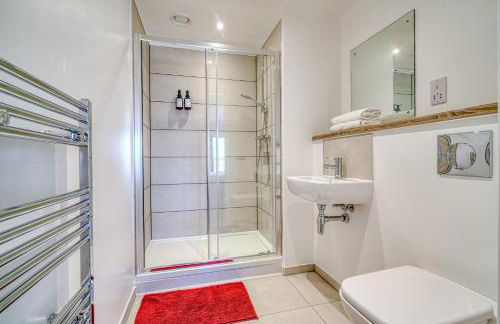 1-BR Flat in Eccles - 1 Minute Walk to Train & Tram Station - Sleeps 3 - Foto 35