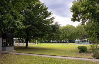 Rob's Suite - Zentrale Design-Suite am Opernplatz, 2 Zimmer, 2 Bäder und Top-Ausstattung - Foto 43