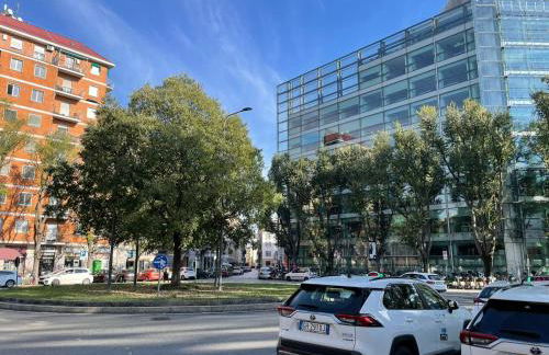 Cozy flat mins walk to Navigli and metro Porta Genova - Foto 15