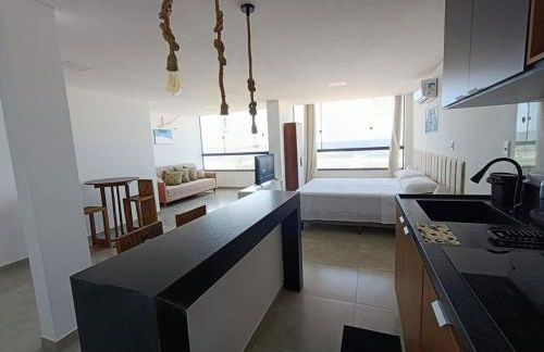 Apartamento Pé na Areia - Ótima Localização - Conforto à beira-mar - Foto 27