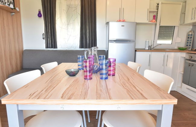 Welcoming Holiday Home in Ugljane With Swimming Pool - Foto 5