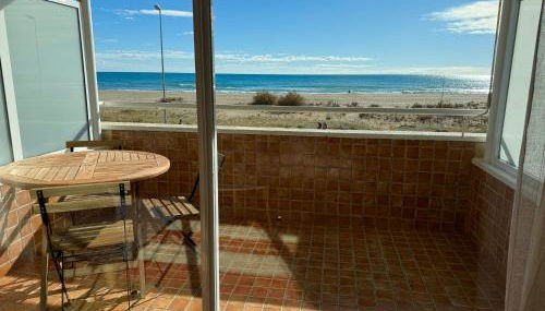 Apartamento precioso en primera línea de mar - Foto 5