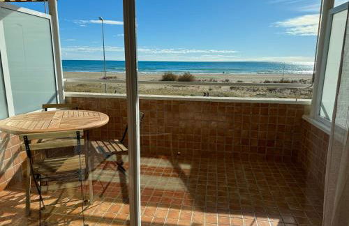 Apartamento precioso en primera línea de mar - Foto 5