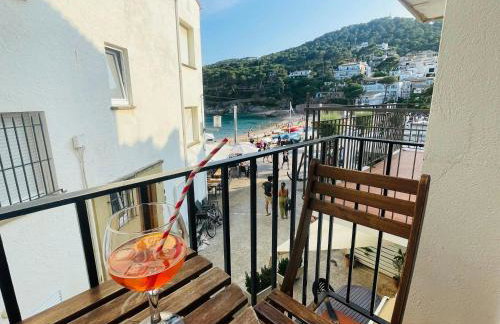 Tamariu Beach 1- Beachfront Home with wifi views - Foto 21