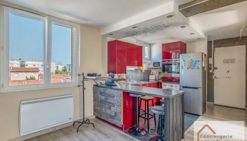 Jolie T3 50m² (+-), balcon, parking, commodités - Foto 2, minibar