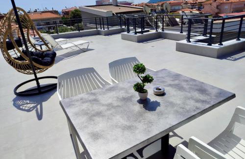 Four Shades Luxury Suites - Foto 70