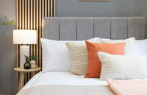 Spacious Modern 2BR - Parking - Workspace Area, Ideal for Contractors & Long Stays - NordStay - Foto 31