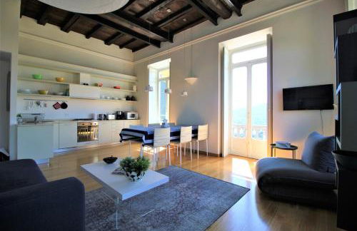 Bellavista in palazzo storico e deliziosa vista lago! - Foto 25