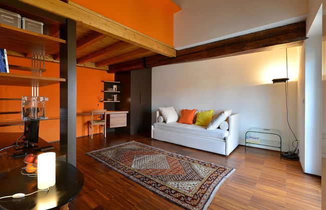 Heart Milan Apartment - Navigli - Photo 9