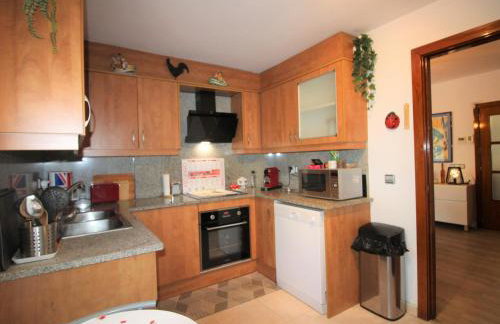 Apartamento con Terraza y Parking a 400m de la Playa del Port en Llançà - ES-228-156 - Foto 5