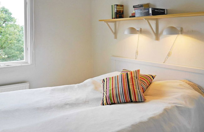 4 Person Holiday Home in Hoviksnas - Photo 7