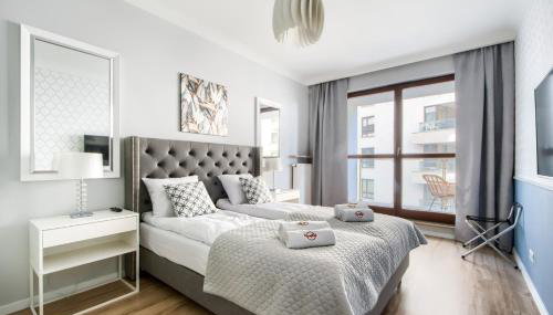 West Side Apartment - Photo 3