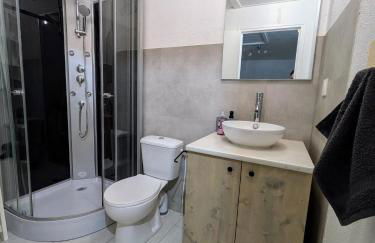 Sous la tour - Foto 39