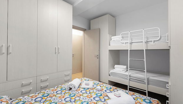 Merlo D - town center & private parking - Foto 5, Quarto