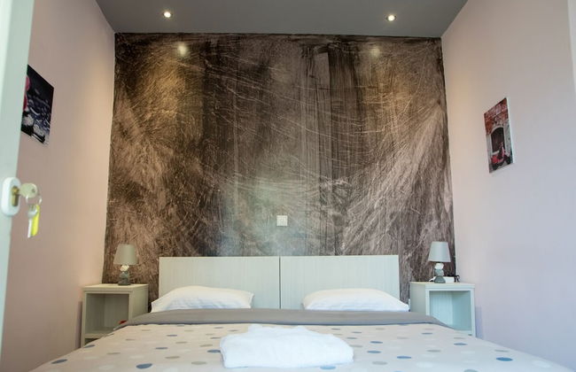 Sunset Apartments near Athens Airport - Photo 9