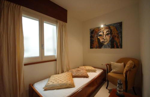 Lets Holidays Tossa de Mar Beach Apartment - Foto 22