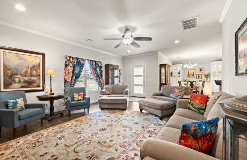 Modern OKC Retreat Half Mile to Plaza District - Foto 7