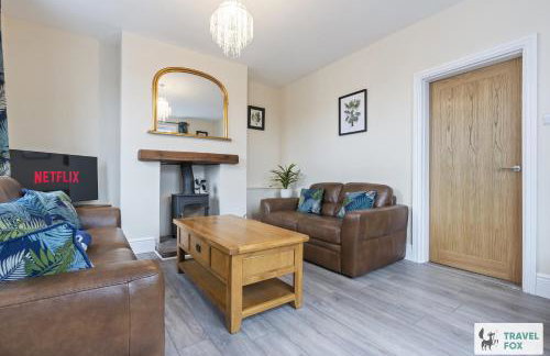 Pear Tree Cottage Pool Table 15mins drive to Alton Towers - Foto 1