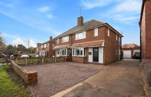 25 minutes from the peak district - Foto 1