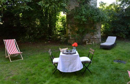 Loire Valley Medieval Getaway - Photo 48