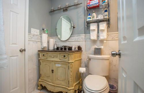 Comfortable, Family and Business Friendly 2BD/2BA House in North Austin - Foto 25