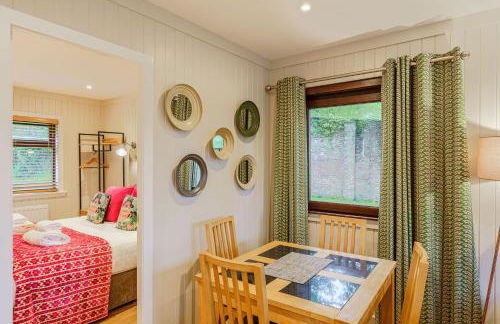 Conifer Lodge 25 with Hot Tub - Photo 12