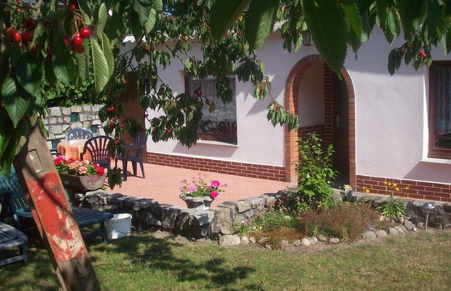 Bungalow in Alt Bukow Near the Beach - Photo 22