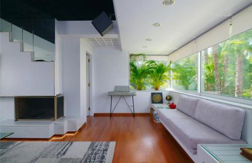 Luxury Villa with Pool, BBQ & Garden in Vouliagmeni - Foto 59