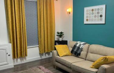 Comfortably furnished 2 bedroom home in Bolton - Foto 1