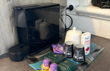 Studio romantique avec jacuzzi privé - aperçu mer - terrasse - parking gratuit - Photo 19