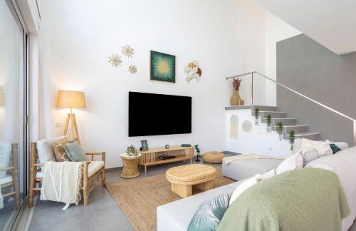 Stylish 3-Bedroom Villa Haven with a Private Pool - Foto 13