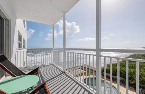 Oceanfront Beach House, Satellite Beach - Foto 1