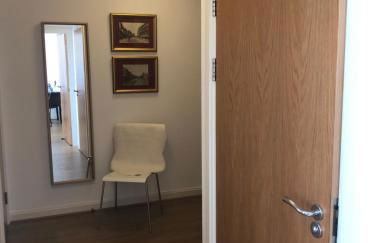 Hansen House 2 with Private Parking - Foto 11