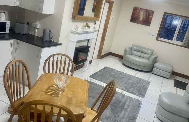 Beautiful 3-bed Bungalow in Bawtry Doncaster - Photo 10