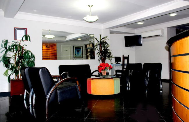 La Defense Apart Hotel - Photo 2