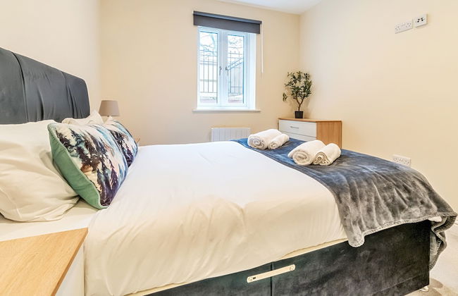 London Street Apt By REDWOOD STAYS - Photo 4