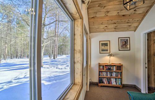 Sunroom, Deck and Grills Marquette Cottage! - Foto 17