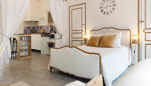 Le Petit Versailles - Face gare - Wifi - Baignoire - Foto 3