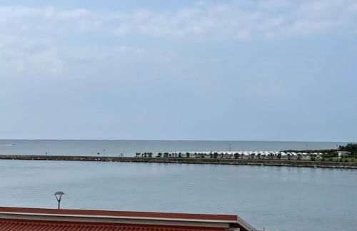 Bellissimo appartamento frontemare con terrazza - Foto 11