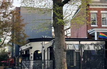 Renovated English Basement 2bdrm Home near METRO - Foto 43