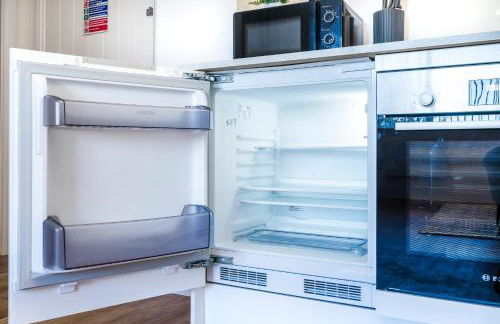 Central Gravesend 1BR, Kitchen, Wi-Fi, Sleeps 2, Parking - Foto 27