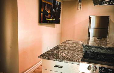 Luxurious room in Fall River Stay - Foto 13