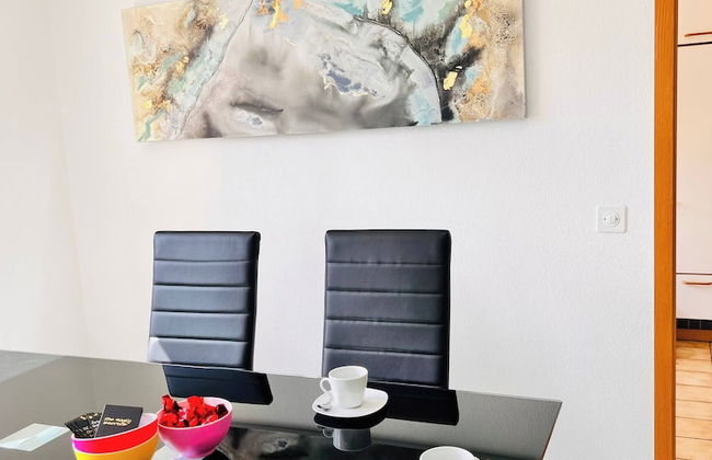 Enchanting View of Lake Maggiore & Mountains - Photo 20