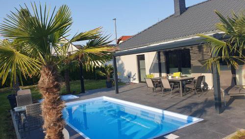 großzügige Unterkunft mit Terrasse - Foto 2