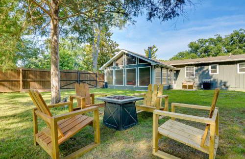 Rogers Vacation Rental about 7 Mi to Downtown - Foto 1