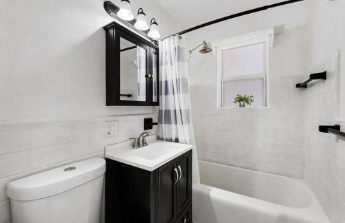 Perfect FLL Location with Putting Green - Foto 6