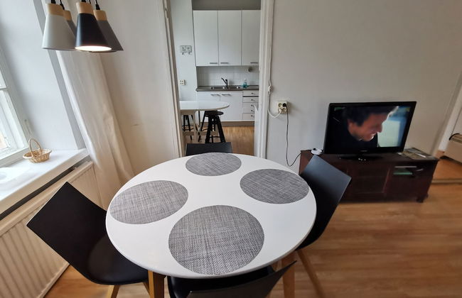 Relaxing Beatiful Studio - Sauna Bath Facility - Photo 9