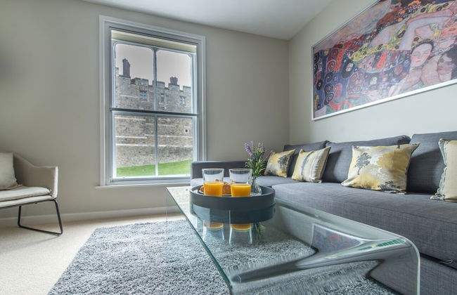 Central Apartment Facing Windsor Castle - Foto 1