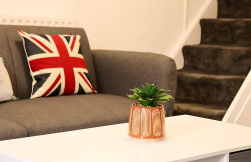 Charming 3 Bedroom Property FREE WiFi & Parking - Foto 6